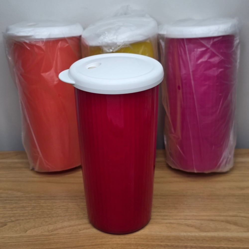 4 New Vintage Tupperware Insulated 24oz Tumblers Multicolor 3329A-2 Lids Straws